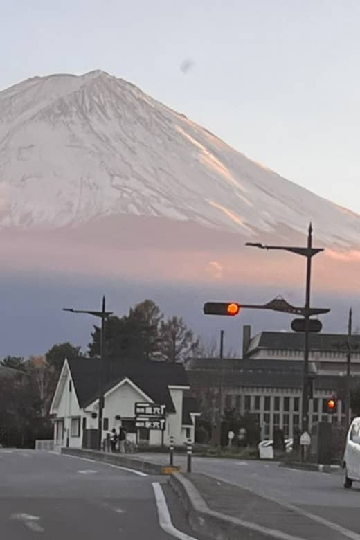 MT Fuji Sightseeing Tour With English Speaking Driver by Car