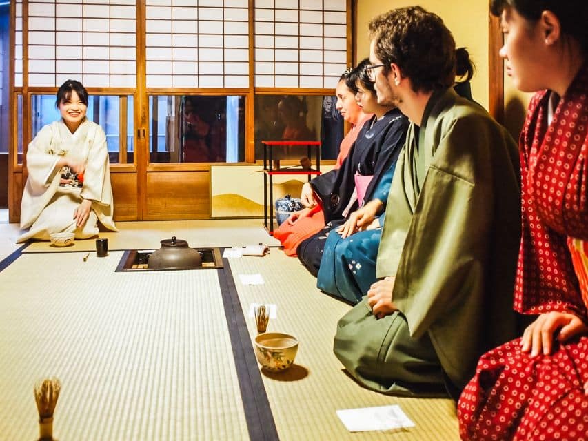 Kyoto: 45-Minute Tea Ceremony Experience - Experience the Traditional Tea Ceremony