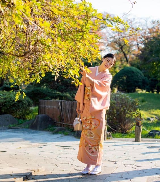 Tokyo : Kimono Rental / Yukata Rental in Asakusa - Kimono Rental Experience in Asakusa