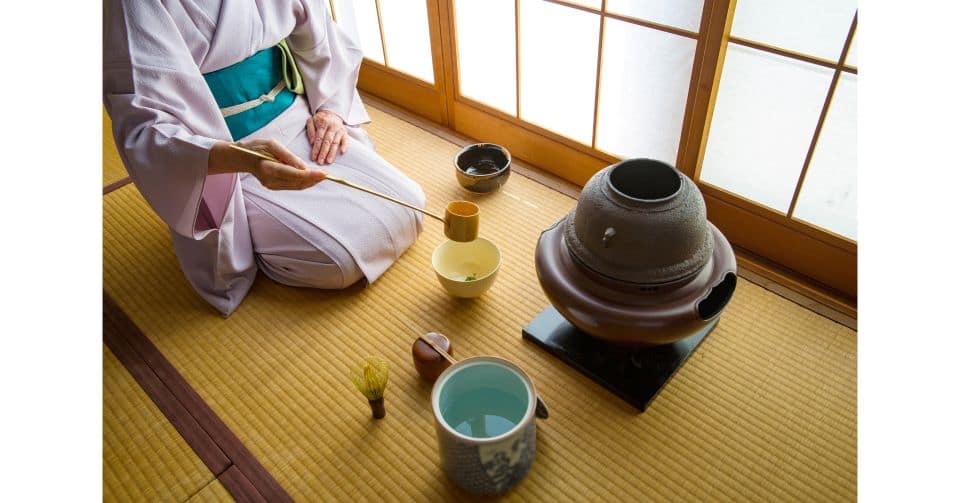 Tokyo: Matcha and Kimono Experience - Discover the Art of Matcha