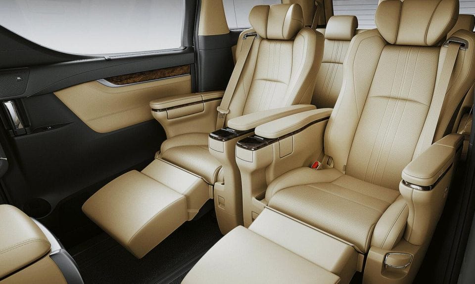 Tokyo: Private One-Way Transfer To/From Haneda Airport - Booking and Cancellation Policy