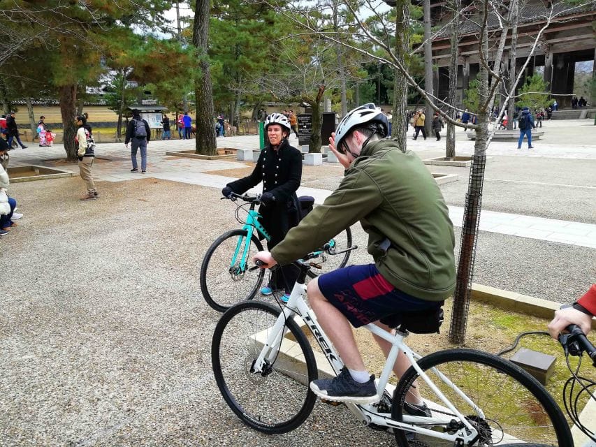 Nara: Nara Park Private Family Bike Tour With Lunch - Exploring Nara Park Itinerary