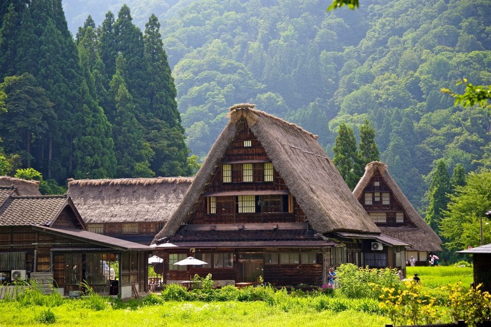 Shirakawa-go, Gokayama & Takayama Private Tour From Kanazawa - Exploring World Heritage Sites