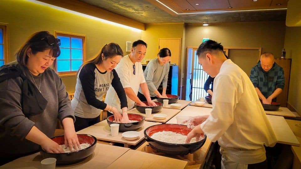 Soba Making Experience With Optional Sushi Lunch Course - What to Expect