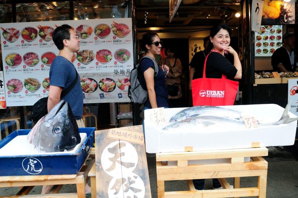 Tokyo: Guided Tour of Tsukiji Fish Market With Tastings - Exploring Tsukiji Fish Market