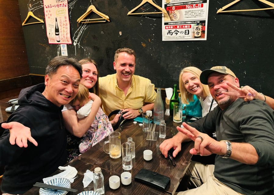 Tokyo: Japanese Pub & Ramen & Sightseeing Tour in Shinjuku - Exploring Shinjukus Hidden Gems