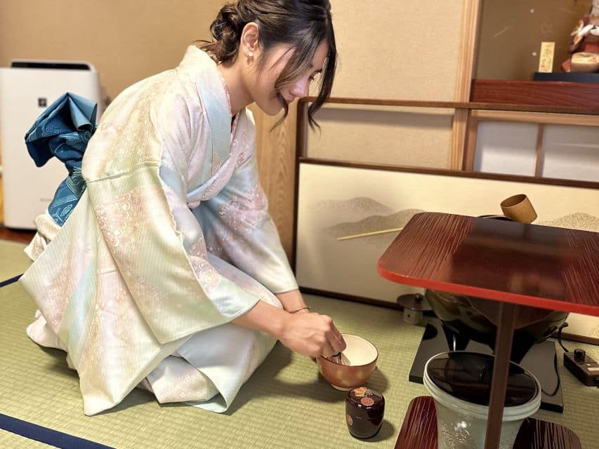 Tokyo:Genuine Tea Ceremony, Kimono Dressing, and Photography - The Art of Japanese Tea Ceremony