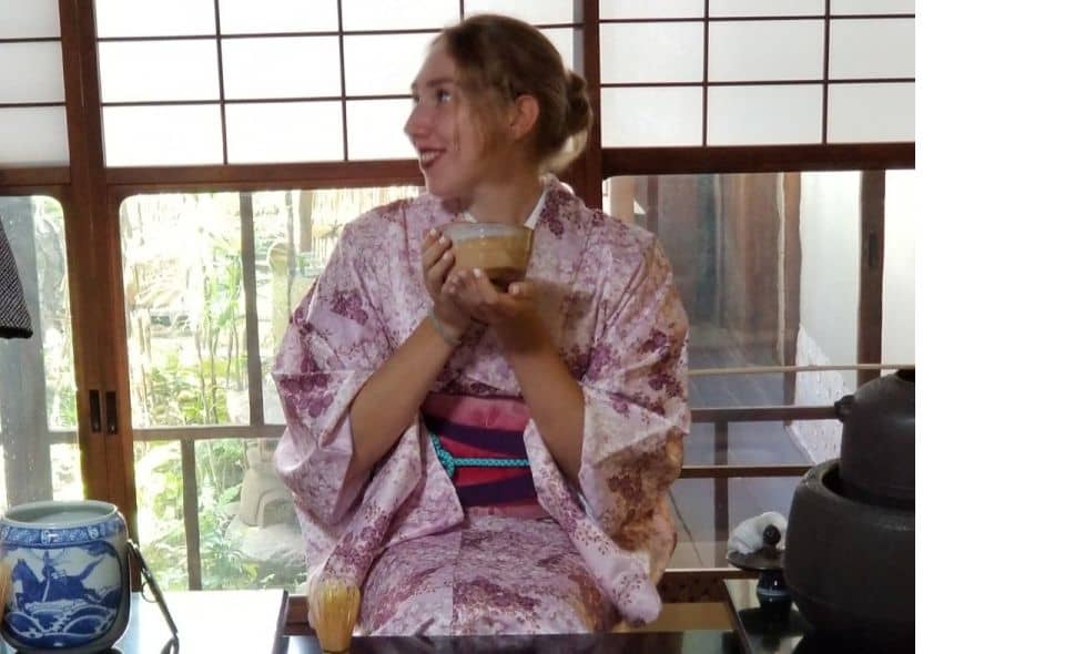 Kyoto: Table-Style Tea Ceremony at a 100-Year-Old Machiya - Just The Basics