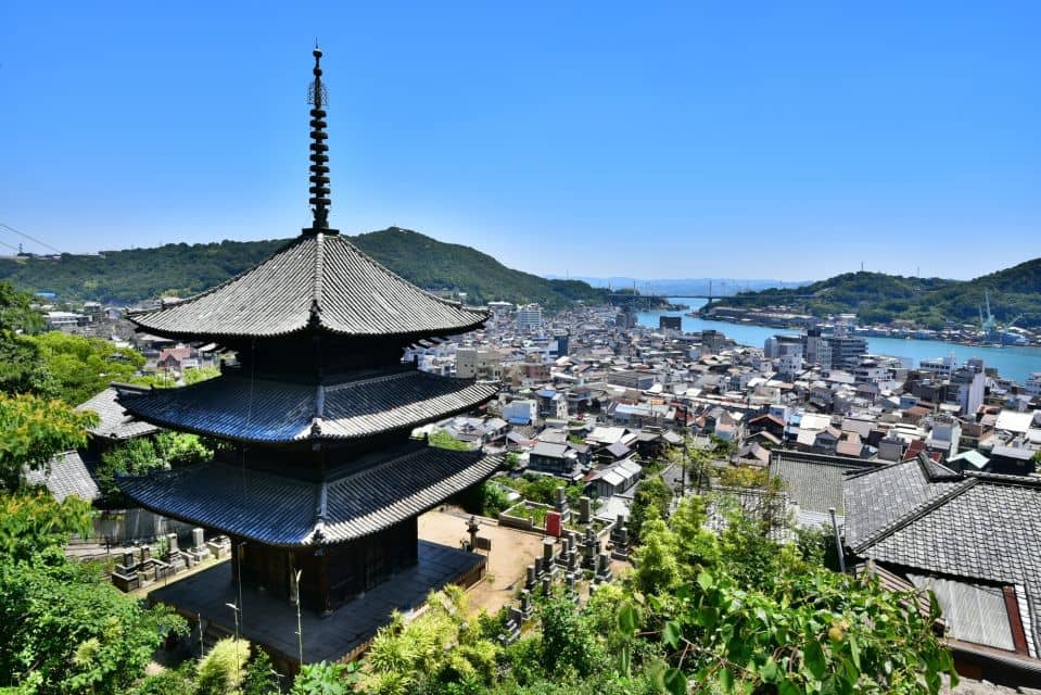 Onomichi: Private Walking Tour With Local Guide - Private Guided Tour Benefits