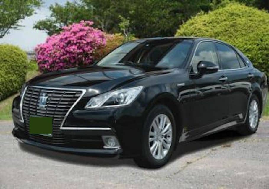 Osaka (Itami) Airport To/From Kobe City Private Transfer - Just The Basics