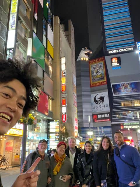 Shinjuku: Bar Hopping Night Tour at Japanese Izakaya - Just The Basics