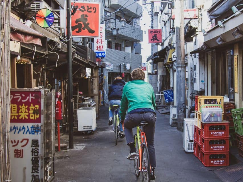 Tokyo: Private West Side Vintage Road Bike Tour - Just The Basics