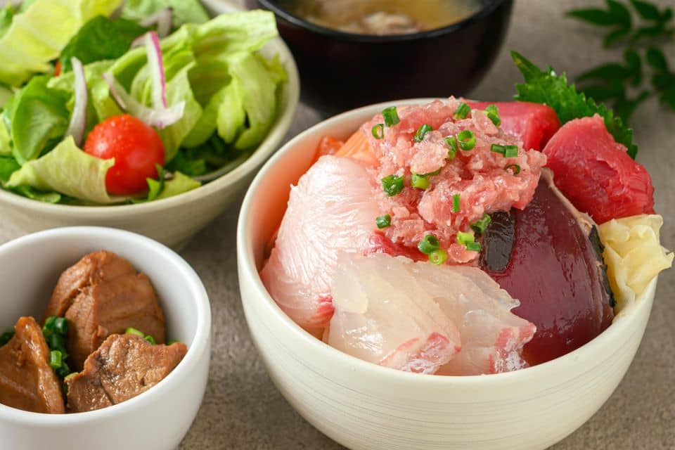 Tokyo Seafood Buffet Restaurant-Iroha, Meal & Tuna Filleting - Just The Basics